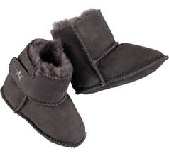 Dust Footwear